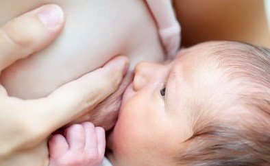 Ptose mammaire et allaitement