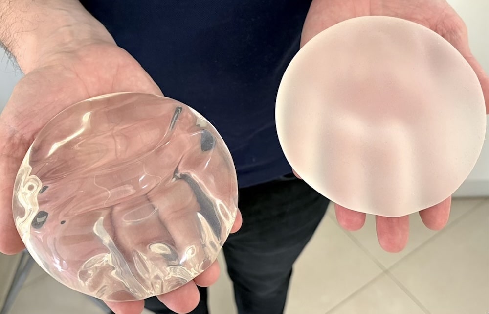 prothèses en gel de silicone ancienne génération et gel de silicon cohésif
